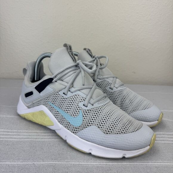 Women’s Nike Legend Essential Training Sneakers Pure Platinum Glacier Ice 8.5 - Picture 1 of 15